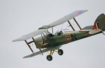 Un Tiger Moth prsent  la Fert-Alais