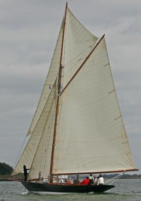 1 Vendredi 6 mai - Pen Duick sous voiles