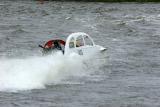 Courses de 2CV turbo-nautiques en Anjou