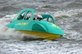 Courses de 2CV turbo-nautiques en Anjou