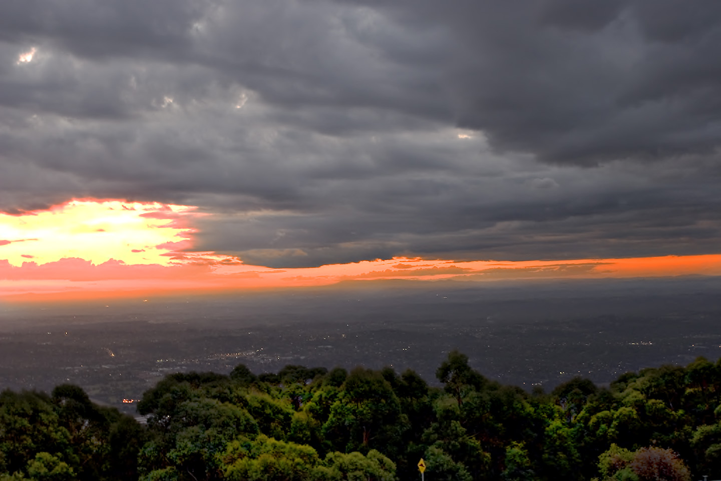 Dandenongs sunset 5506.jpg