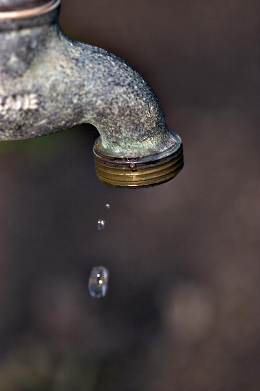 Dripping tap 6404.jpg