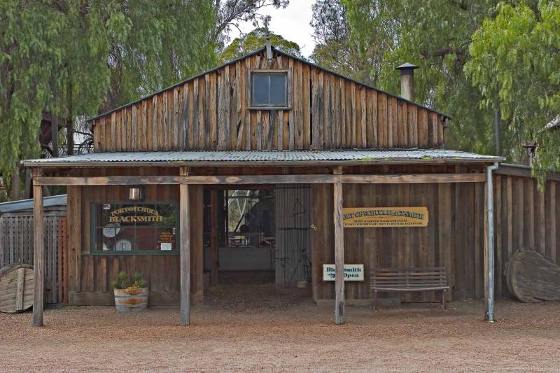 Blacksmith Shop_0567.jpg