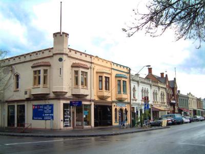 Cnr Nelson Place.jpg