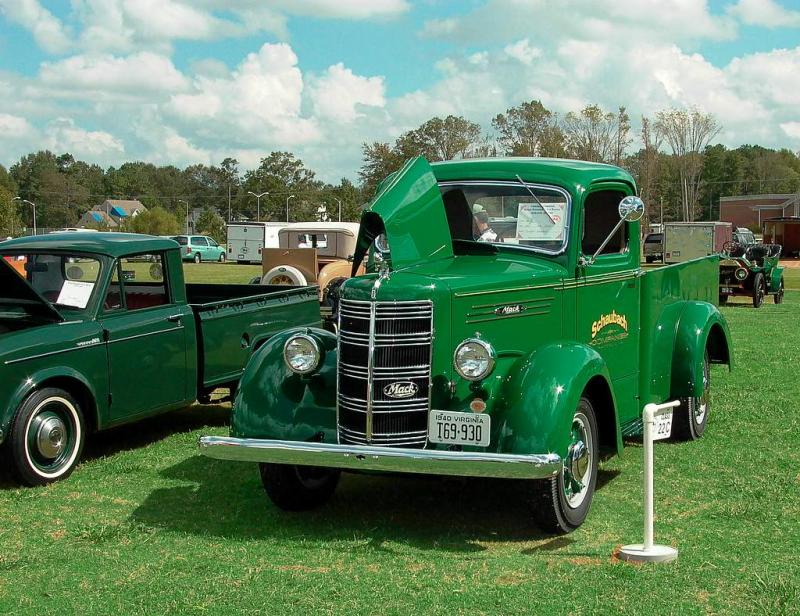 1940 Mack Pick Up Truck