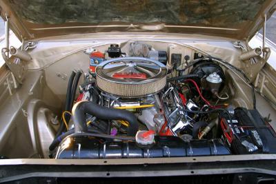 Dodge Charger 383 V8