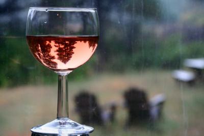 wine glass .jpg