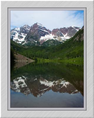 Maroon Bells and Maroon Lake.jpg