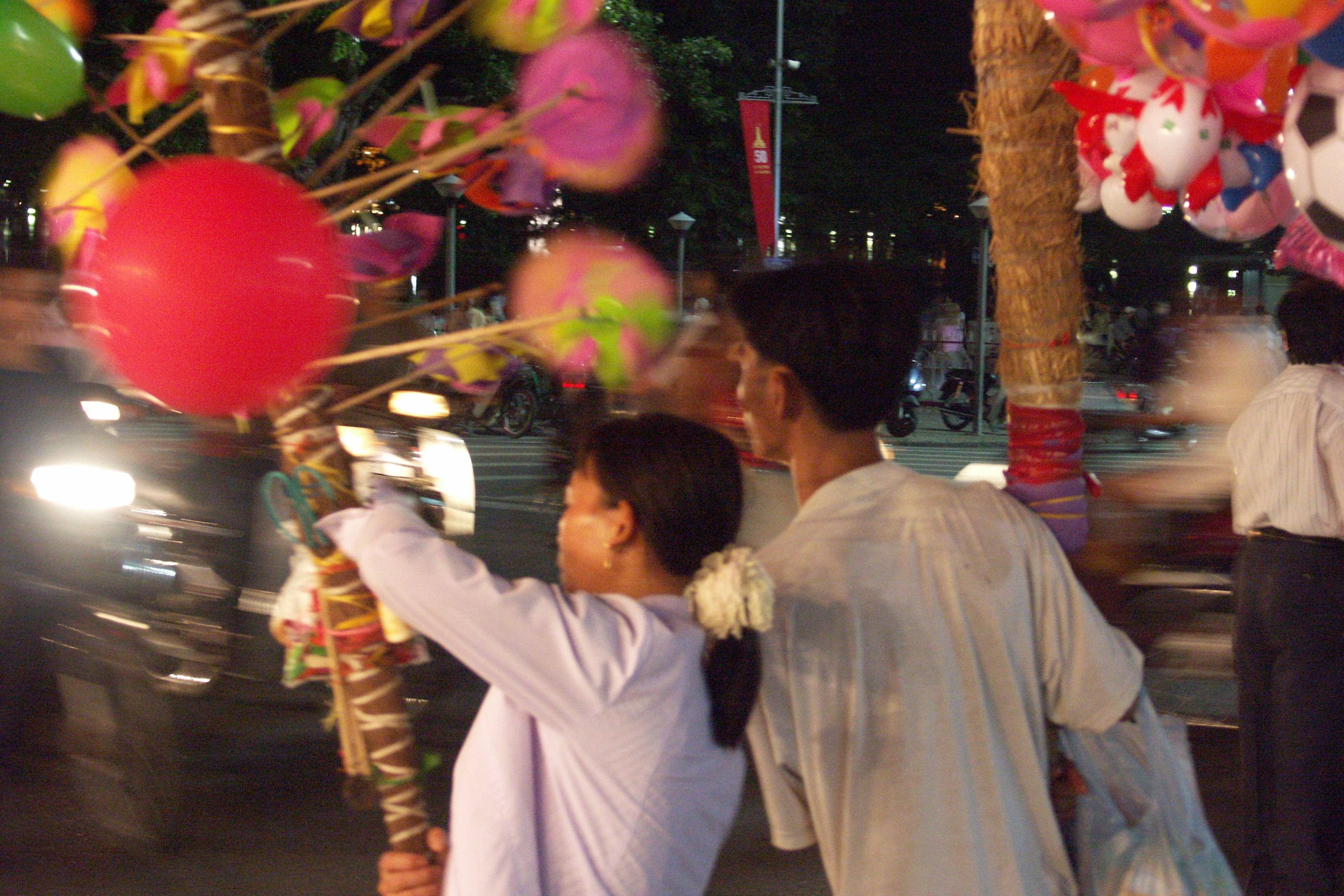 Street vendors in Hanoi 1