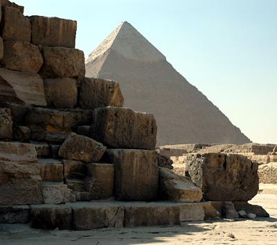 Pyramids of Khufu and Khafre (Background)