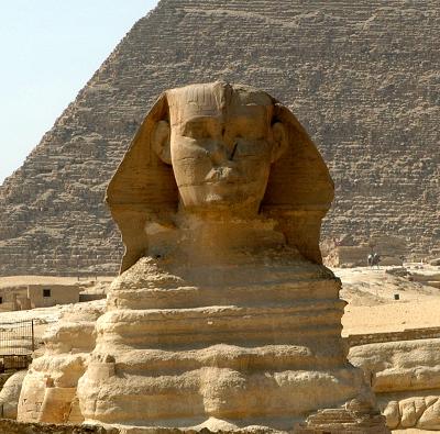 Sphinx and Pyramid of Khafre (Background)