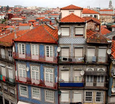 Old houses from the cathedral - Porto