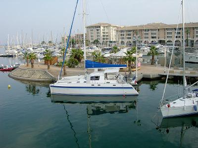 v3/11/382111/3/45485296.2PortFrjuslookingS.jpg