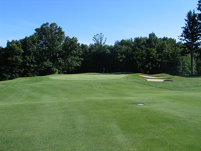 wamp_12th_fairway_sm.jpg