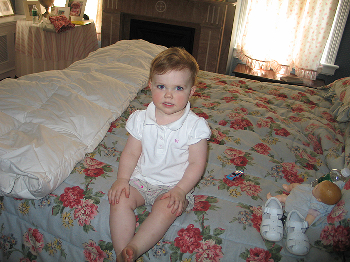 ellie_larchmont_sm.jpg
