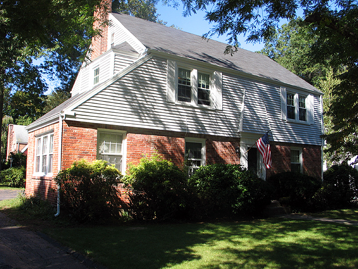 house_sept05_sm.jpg