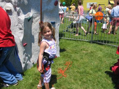 christina_climbing2.jpg