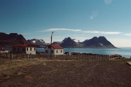 AAA034_3.JPG