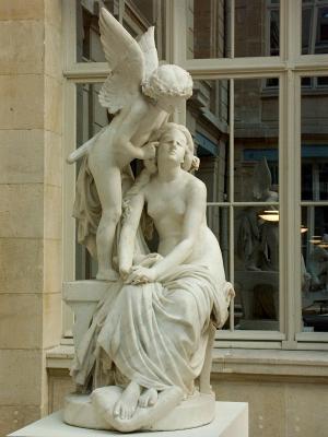 Musee des Beaux-Arts statue