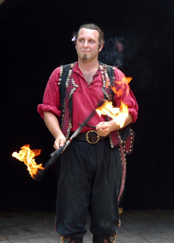 juggler2.jpg