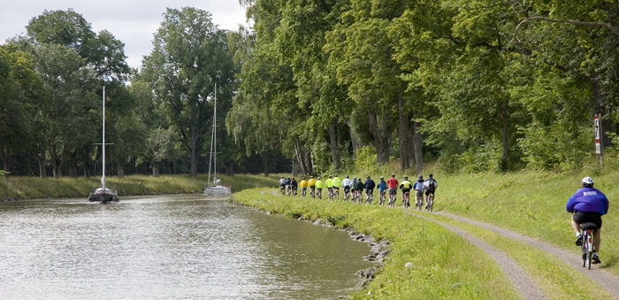 Riding along the canal