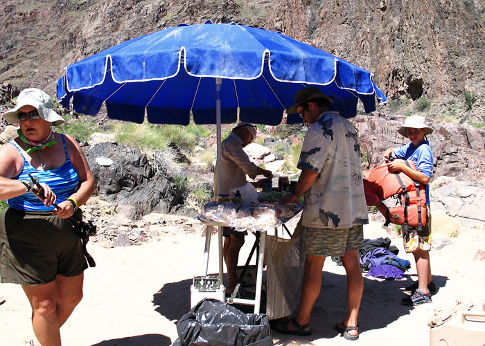Lunch at Pipe Creek (GI)