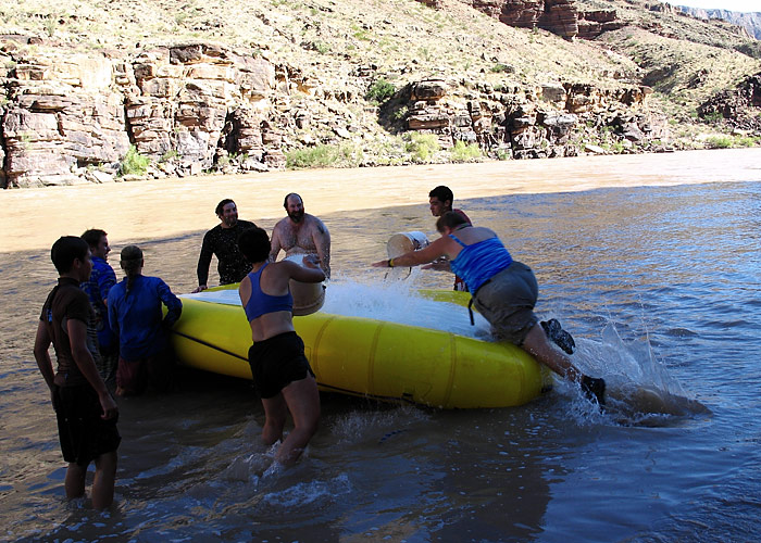 Paddleboat slide (GI)