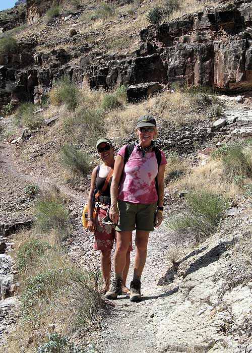 Linda and Sarah (GI)
