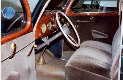 v3/12/568312/3/46451400.39Ford_int.jpg