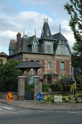 A Rouennais mini-mansion