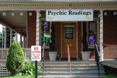 2005-07-03: psychics