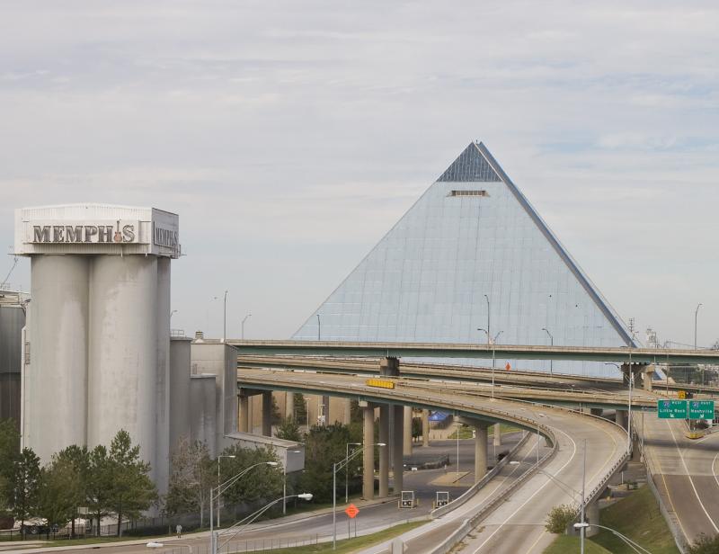 MemphisPyramid.jpg