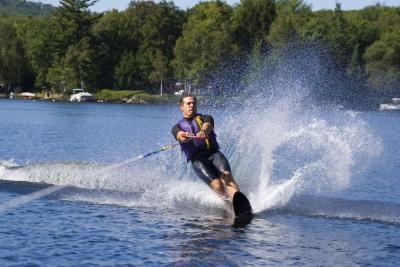 ski-nautique au lac connelly