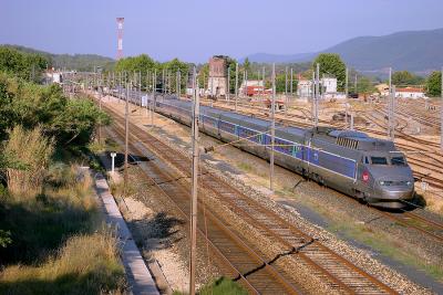 Double unity of TGV Sud-Est at Carnoules.