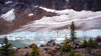 EDITH-CAVELL-GLACIER1.jpg