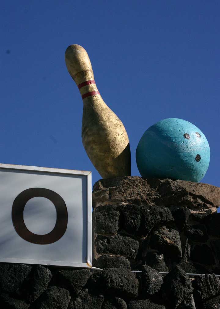 Golden Pin Bowling Lanes