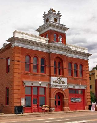 v3/14/296714/3/44577899.victor_cityhall.jpg