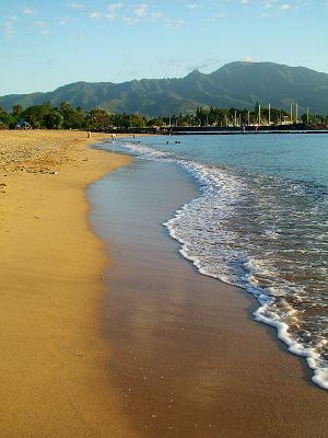 Haleiwa Beach Park looking south.