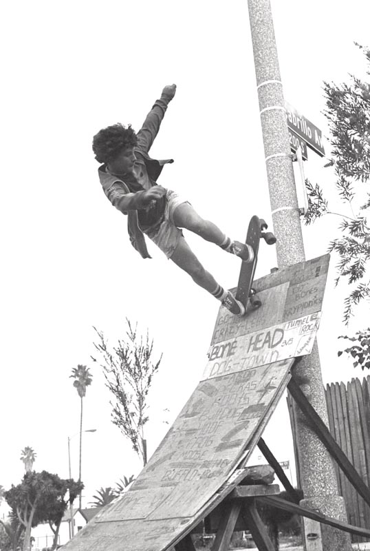 00082 65-38 Dec77.jpg