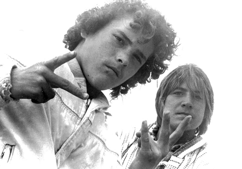 00171 300-26A Tim and Tony March83.jpg