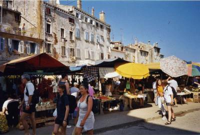 Rovigno - market.jpg