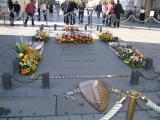 Tomb of the unknown soldier