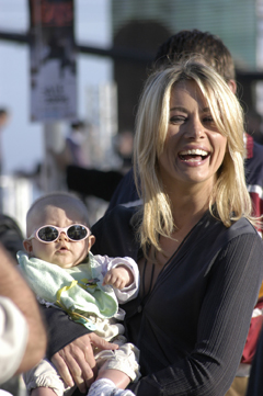 v3/15/181115/1/44894365.frenchceleb.jpg