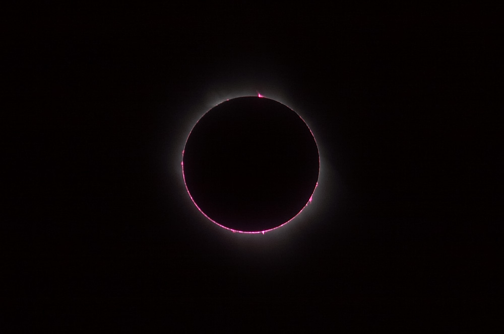 Total Solar Eclipse 08-APRIL-2005