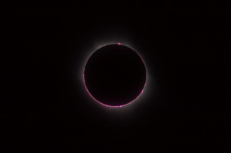 Total Solar Eclipse 08-APRIL-2005
