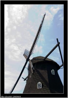 2005-06-18 Windmill