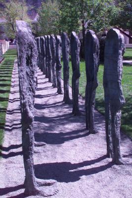 Magdalena Abakanowicz Bronze Crowd