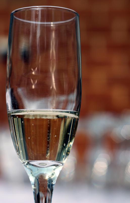 wine glass1.jpg