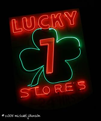get robbed at lucky seven