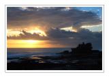 sunset at tanah lot.jpg